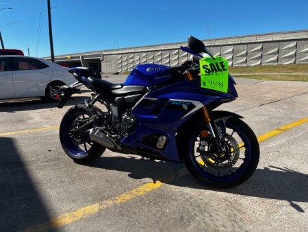 2025 Yamaha R7