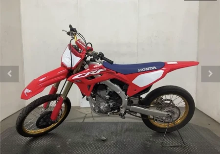 Screenshot 2025-12-30 at 12.00.19 PM