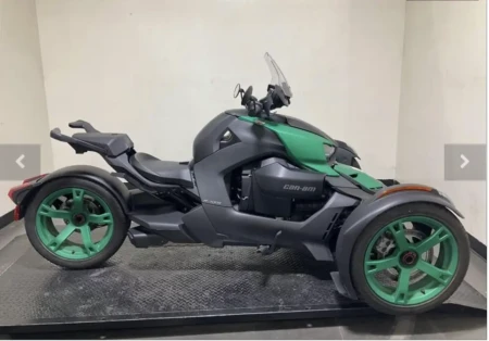 Screenshot 2025-12-30 at 2.40.53 AM