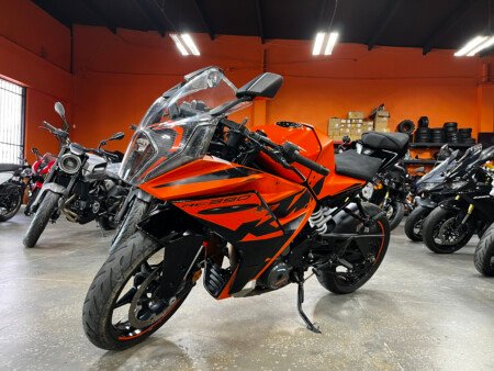 2022 KTM RC 390