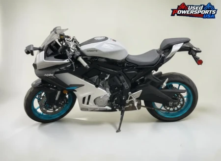 675