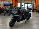 YZF-R7